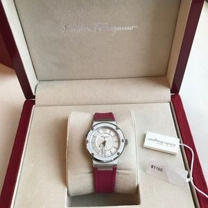 Salvatore Ferragamo fig womens quartz watch